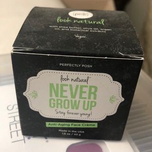 Perfectly posh never grow up anti-aging face cream